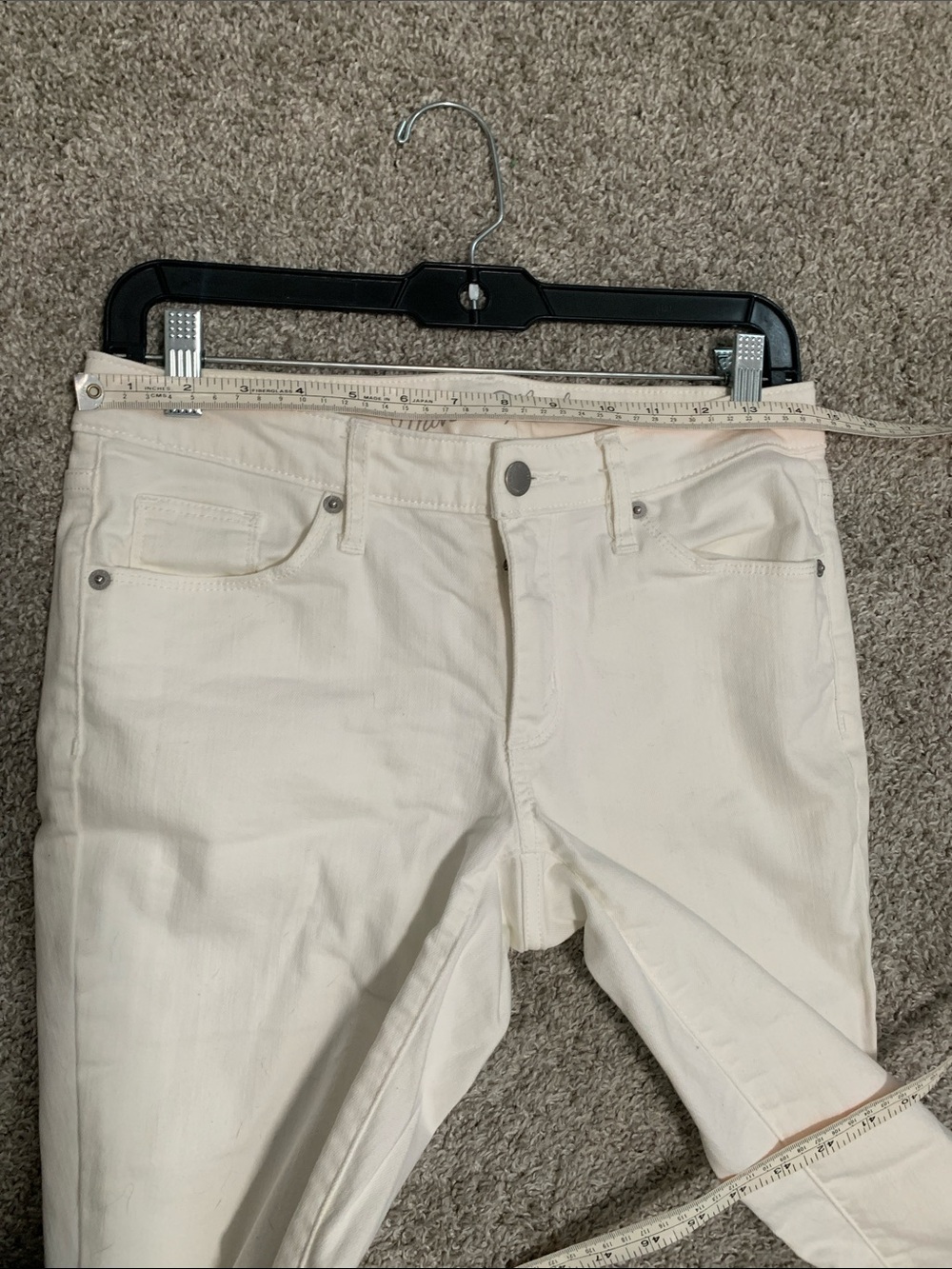 Universal Thread White Mid Rise Skinny Jeans - Picture 8 of 10